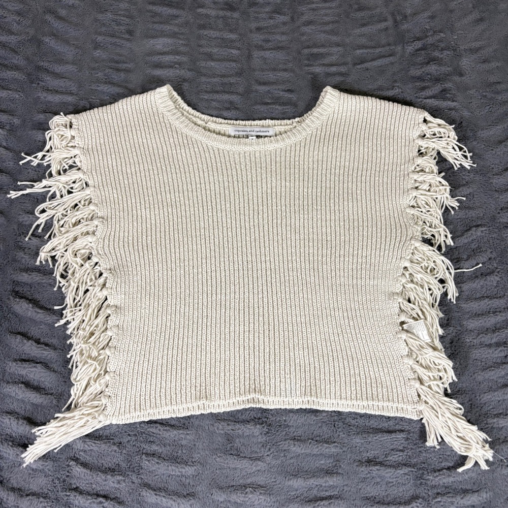 Cupcakes and Cashmere Cream Fringe Shaker Knit Sweater Vest CG38003 Medium